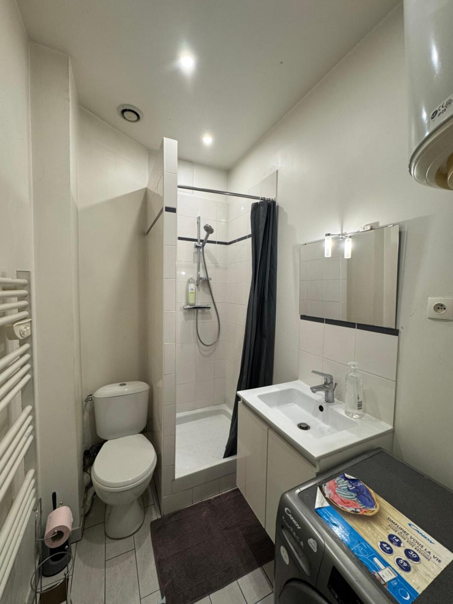 Appartement Proche Centre Ville, Gare Et Autoroute Мелён Экстерьер фото